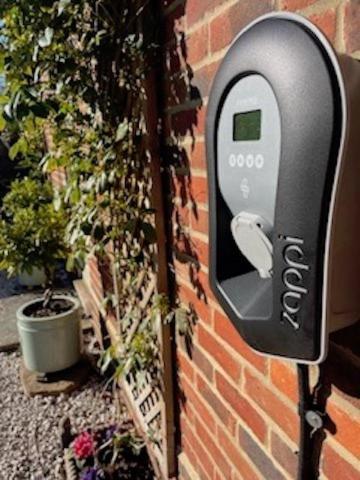 'Bramley Fall Cottage' ' On Site Ev Point - Attached Cottage,3 Separate Bedrooms -1 On Ground Level, Sleeps 6, 2 Bathrooms, Sandy Wittering Beach 8Min Drive, Rural Location, Child Friendly, Small Breed Dog Friendly, Private Parking Chichester Exterior foto